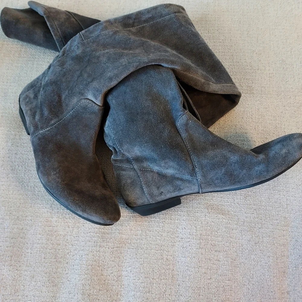 Nine West Over the Knee Low Heel Suede Boots Sz-10